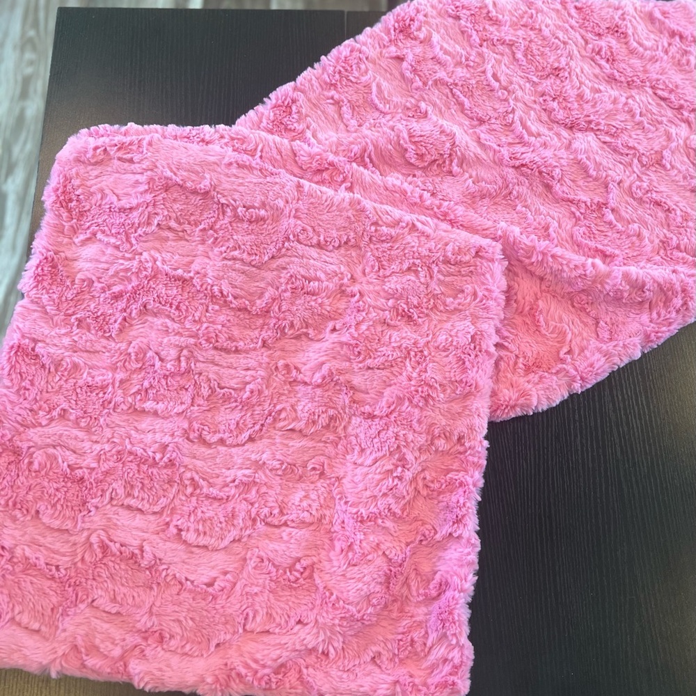 Bubblegum Glacier Minky Bodypillow Cover